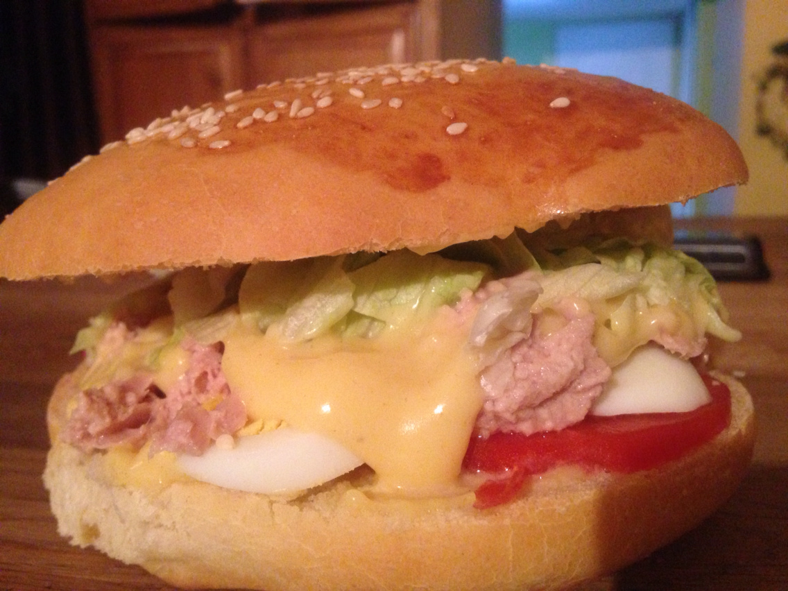 Sandwich Tuna Crudités